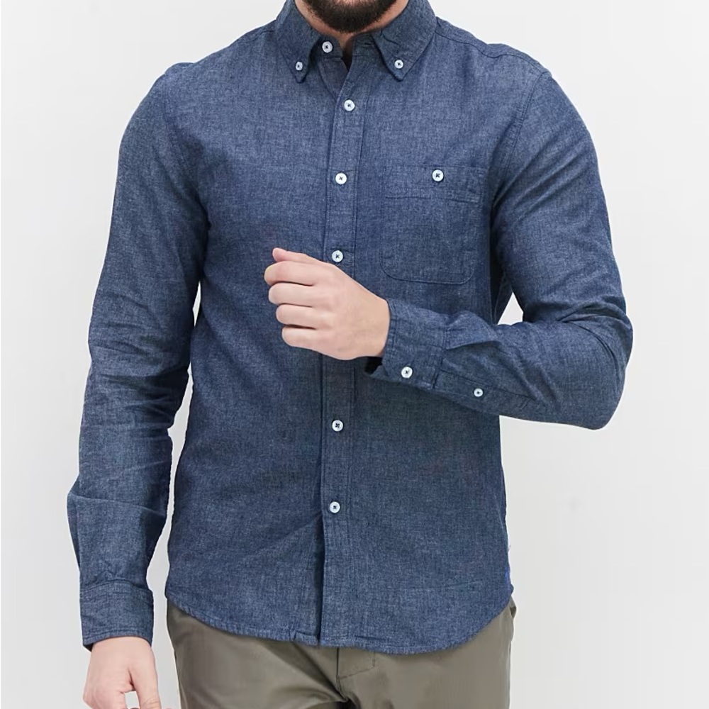Vince Camuto Men Classic Fit Chambray Long Sleeves Casual Shirt, Navy. Size S